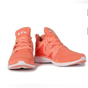 APL NIB Ascend Techloom Metallic Mesh and Rubber Sneakers Peach Women’s Size 9.5